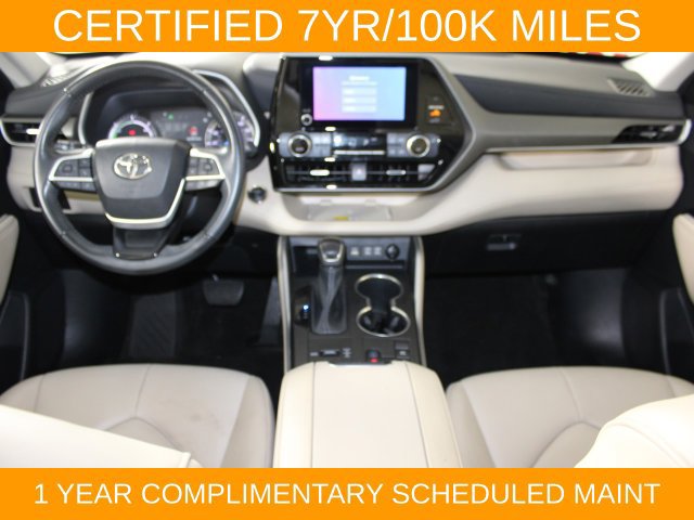 Used 2023 Toyota Highlander XLE FWD image 11