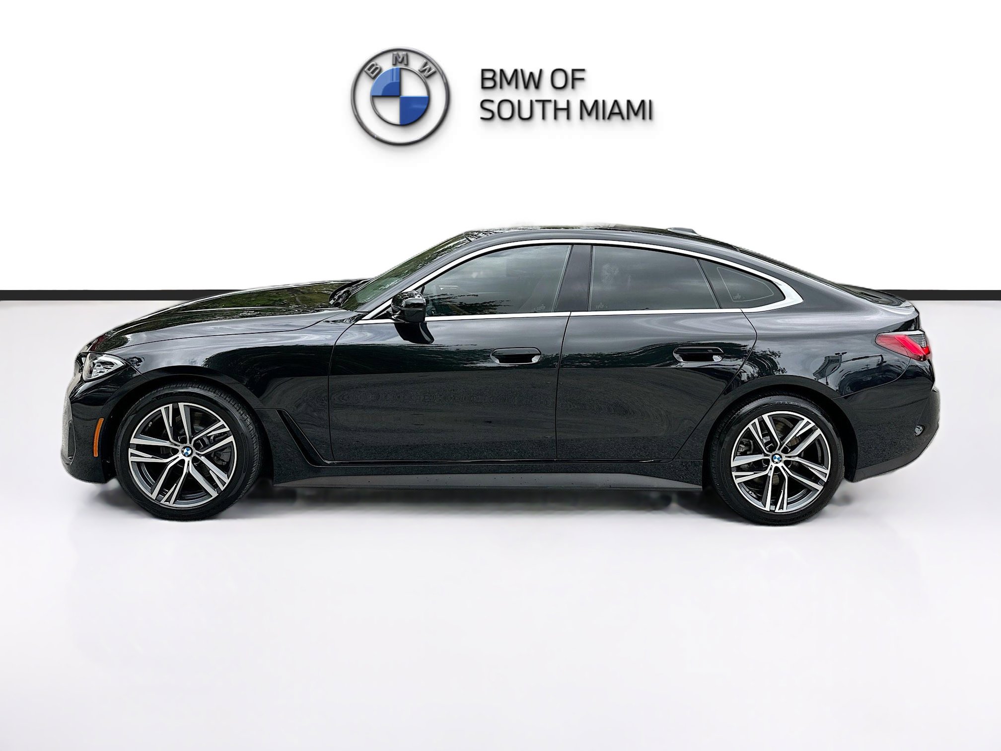 Used 2024 BMW 430i Gran Coupe w/ Convenience Package RWD image 4