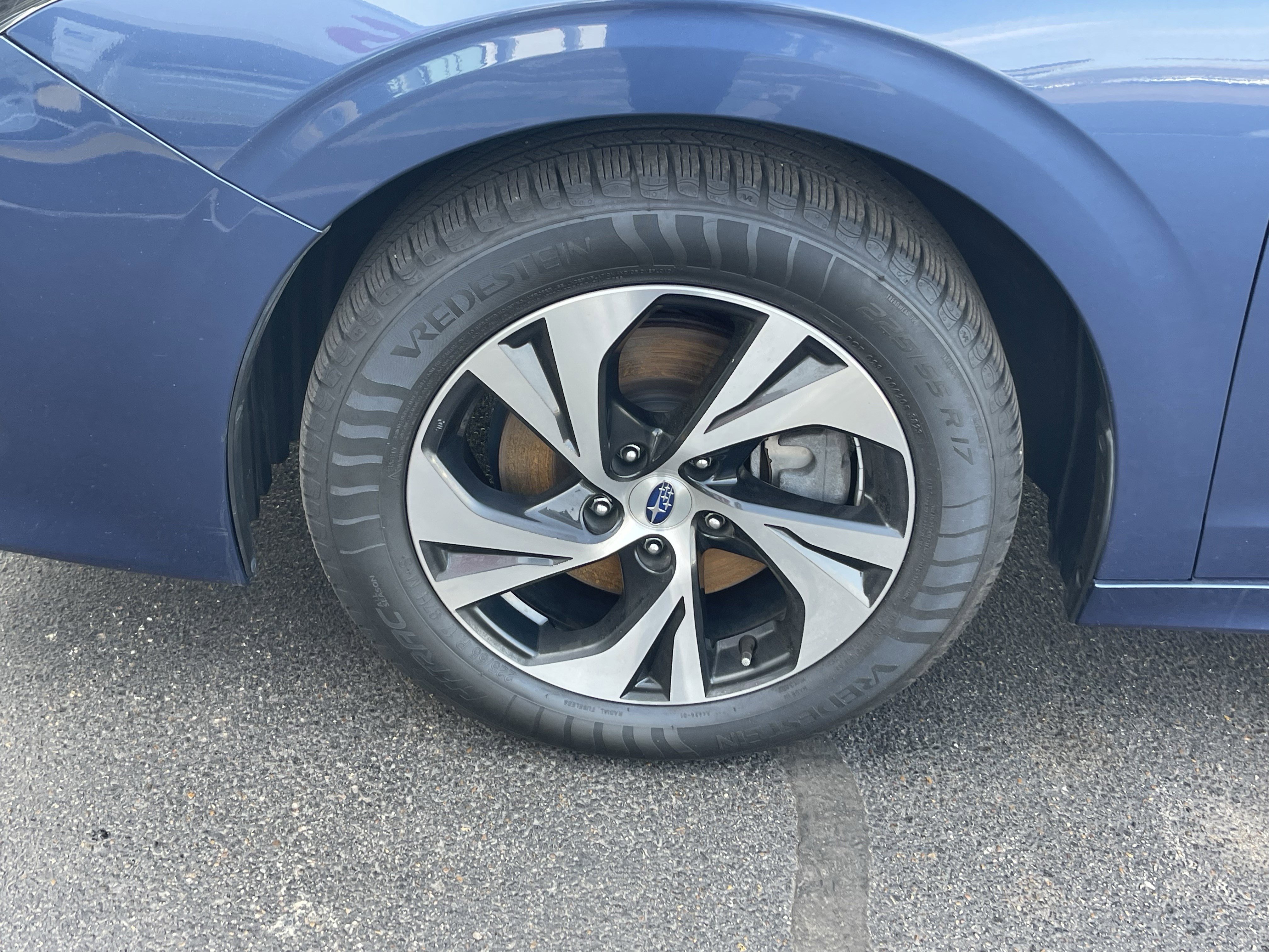 Used 2022 Subaru Legacy image 9