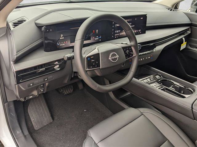 Used 2025 Nissan Murano SV image 3