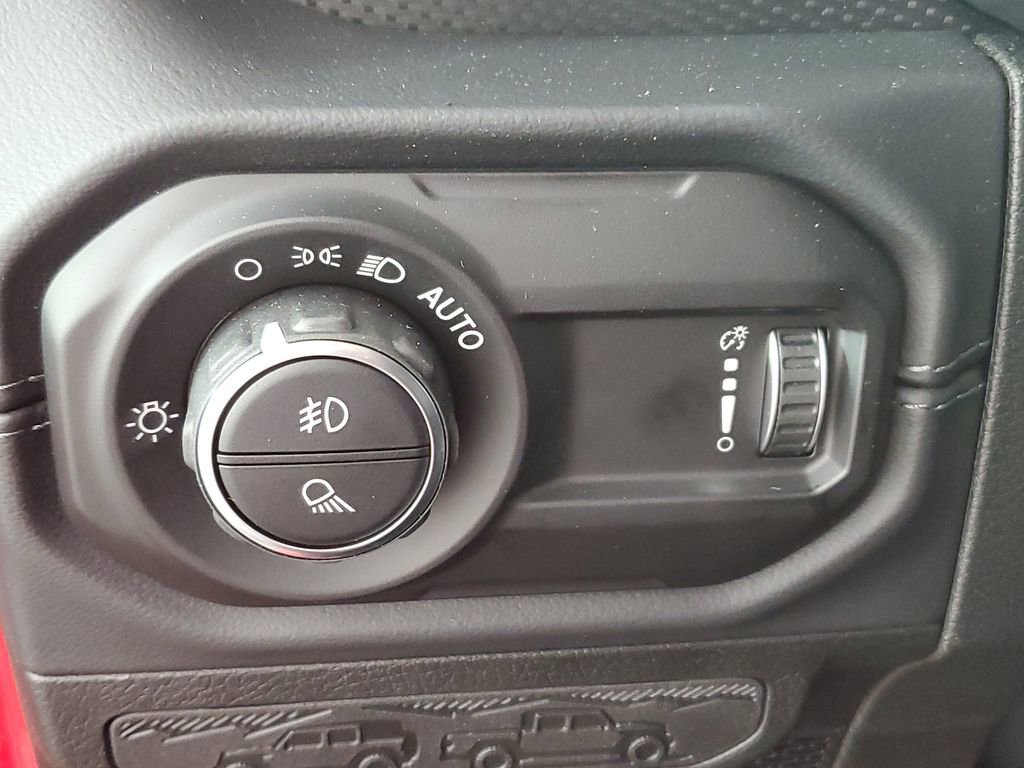 New 2025 Jeep Gladiator Rubicon AWD/4WD image 26