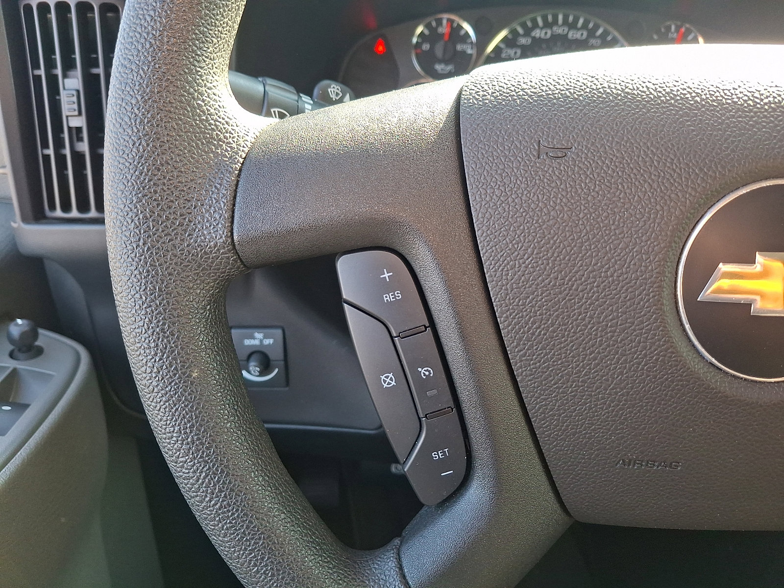 Used 2023 Chevrolet Express 3500 LT w/ LT Preferred Equipment Group image 19