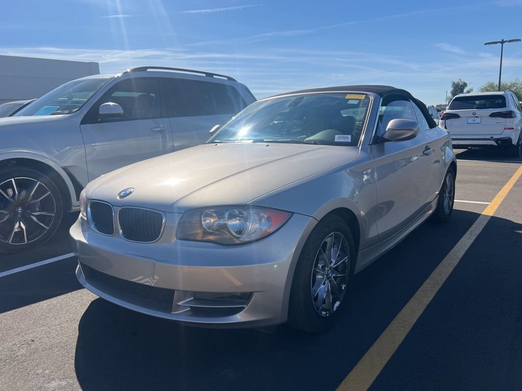 Used 2011 BMW 128i 128i image 3