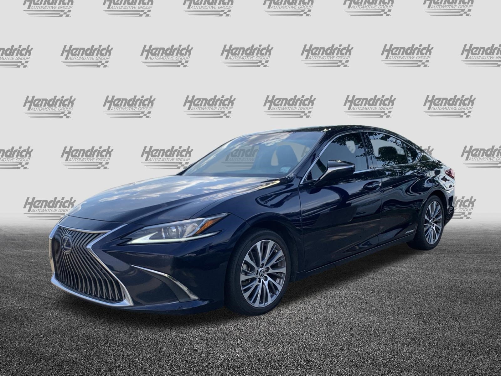 Used 2020 Lexus ES 300h w/ Premium Package FWD image 5