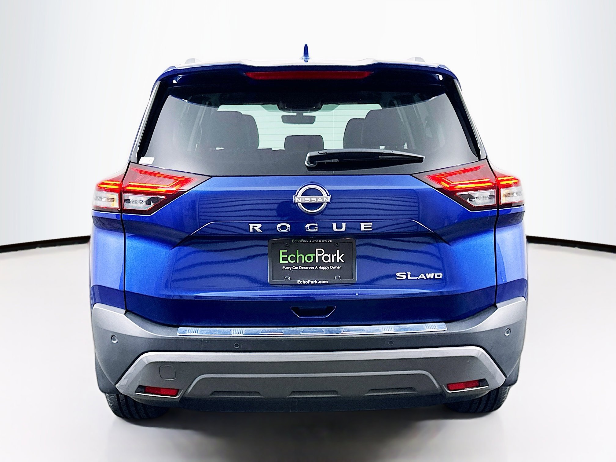 Used 2023 Nissan Rogue SL w/ SL Premium Package image 7