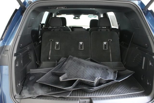 Certified 2026 Chevrolet Traverse LT FWD image 28