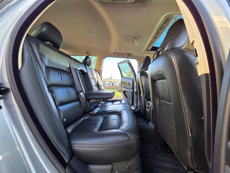 Used 2008 Volvo XC70 3.2 AWD/4WD image 16