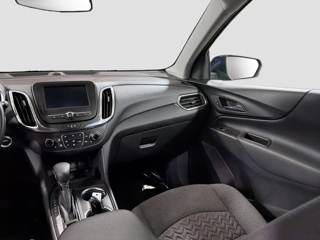 Used 2023 Chevrolet Equinox LT w/ Driver Convenience Package AWD/4WD image 24