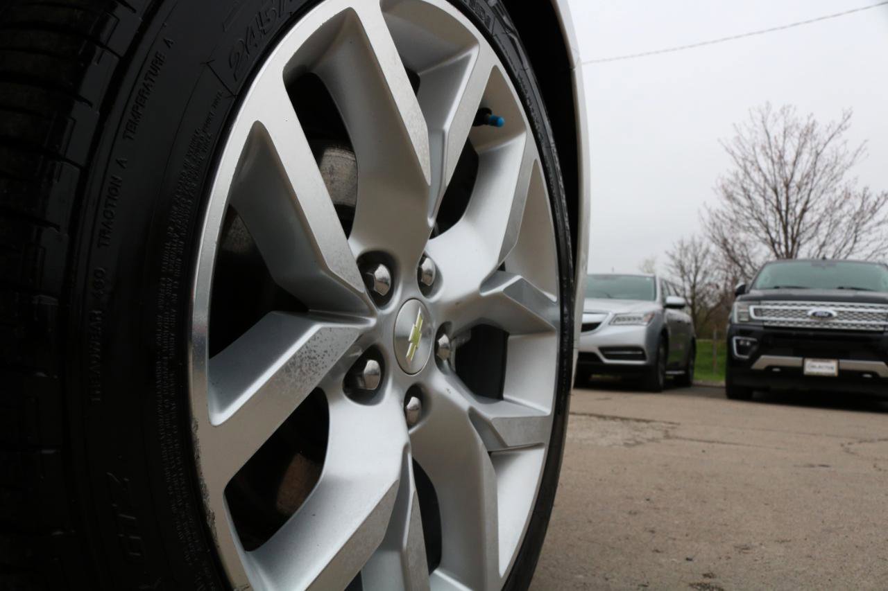 Used 2017 Chevrolet Impala Premier w/ Enhanced Convenience Package image 7