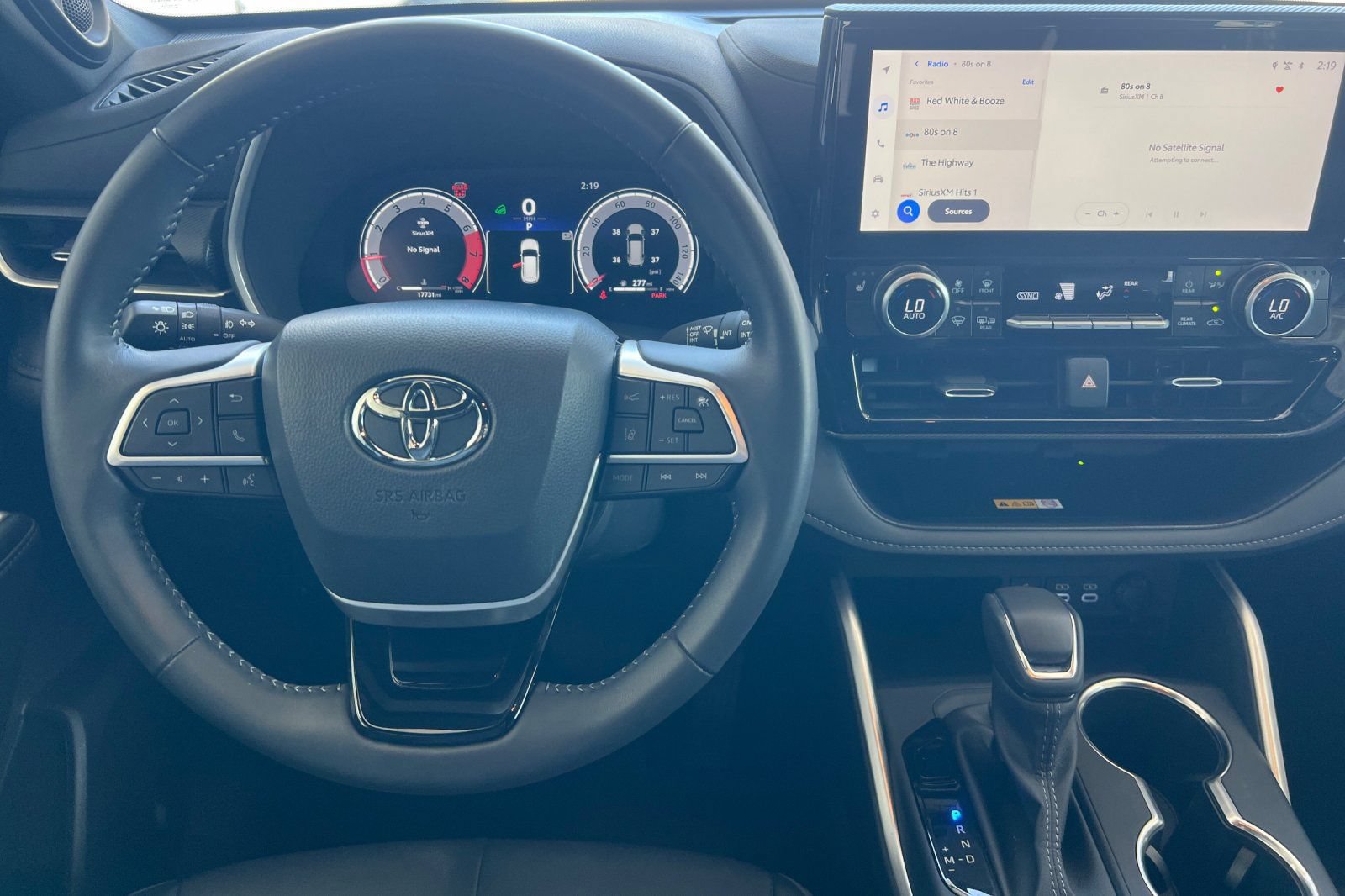 Certified 2025 Toyota Highlander XSE AWD/4WD image 11
