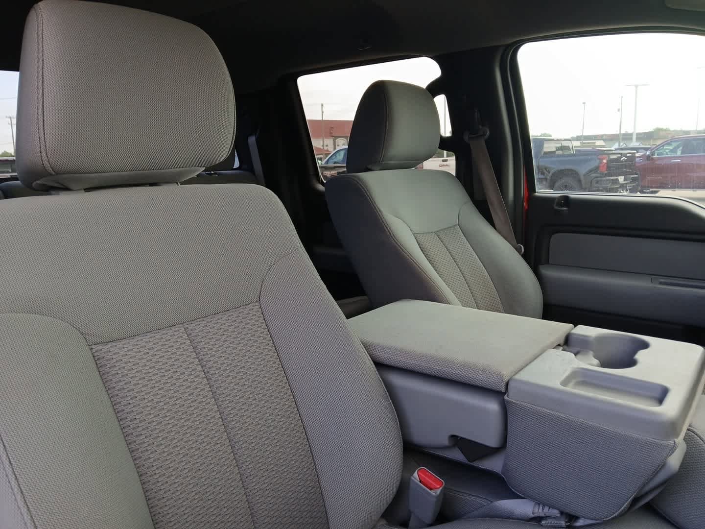 Used 2011 Ford F150 XLT w/ XLT Chrome Pkg AWD/4WD image 46