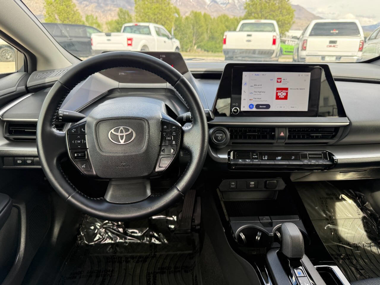 Used 2024 Toyota Prius LE image 29