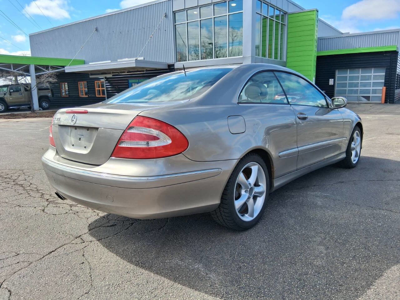 Used 2004 Mercedes-Benz CLK 320 Coupe image 6