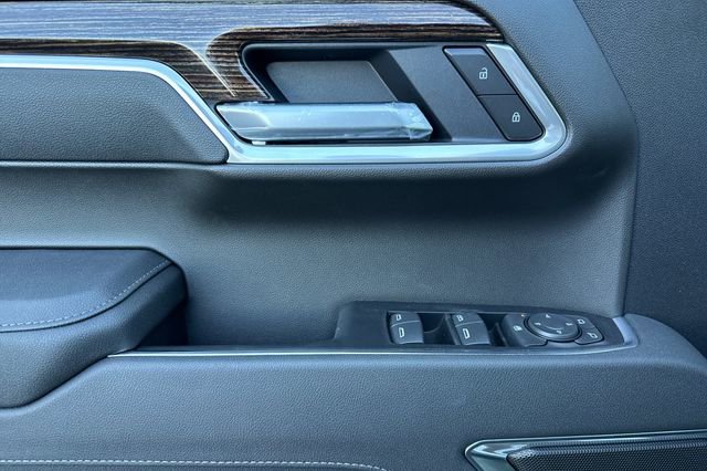 New 2026 GMC Sierra 1500 Elevation image 11