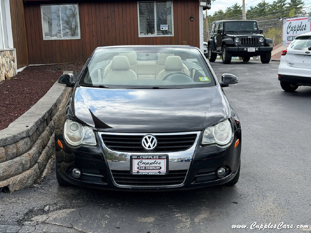 Used 2008 Volkswagen Eos 2.0T FWD image 12