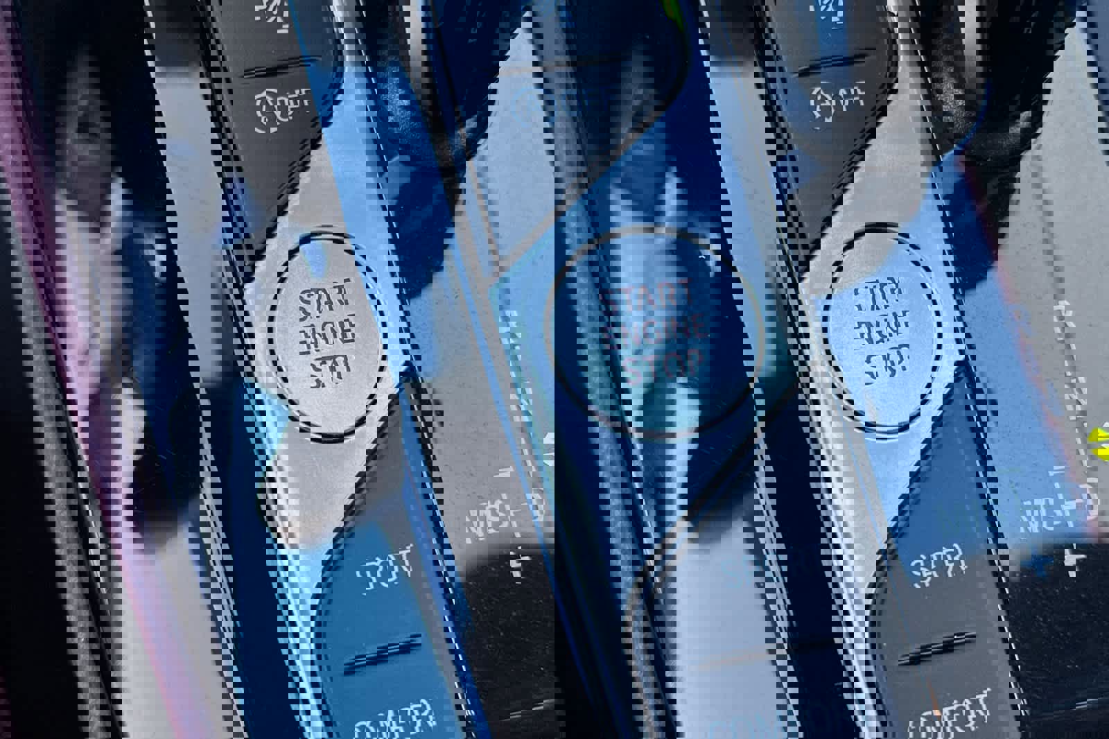 Certified 2023 BMW X4 xDrive30i w/ Premium Package image 26