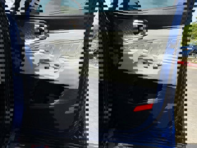 Used 2023 Kia Sorento SX image 18