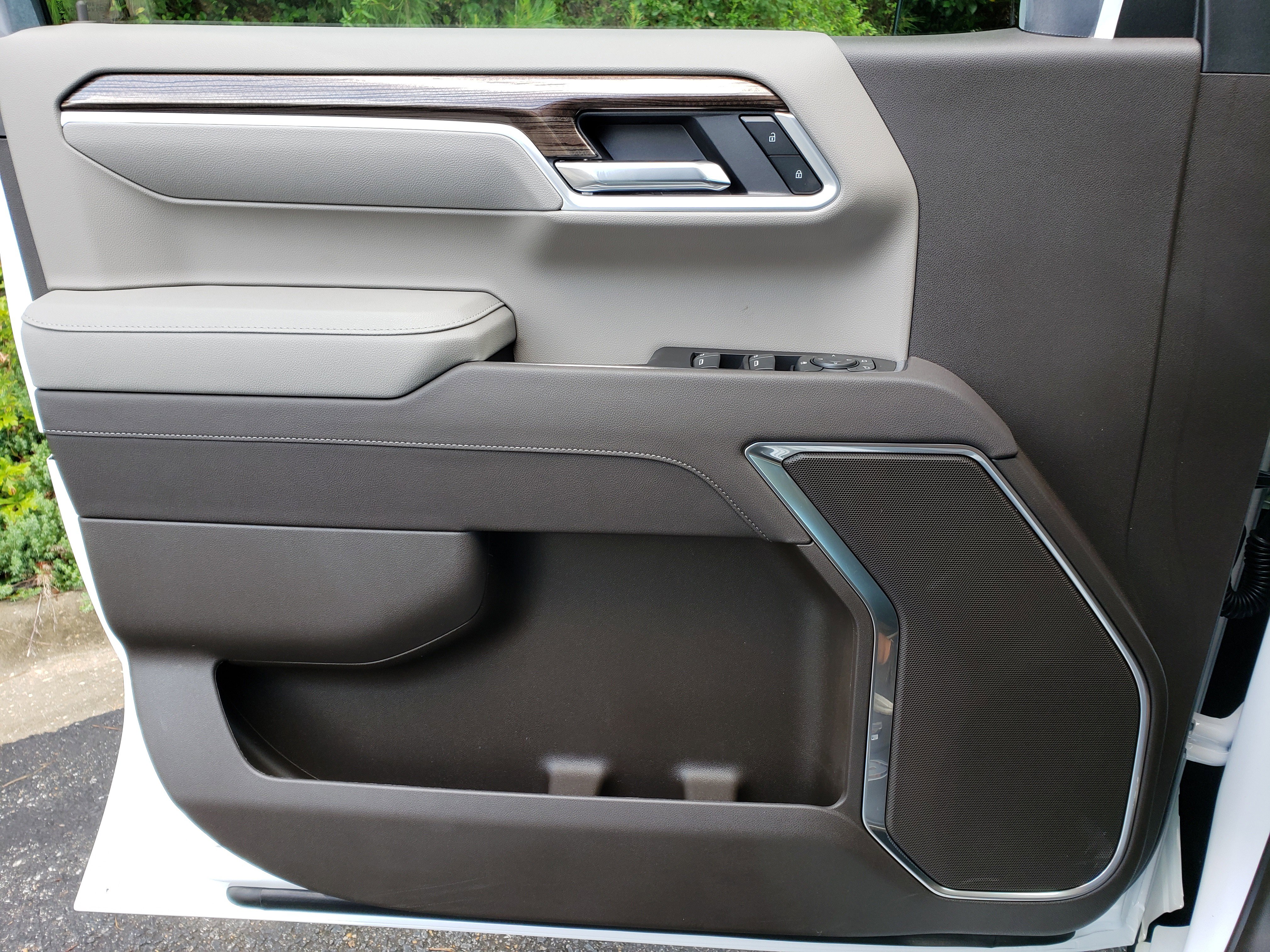 New 2025 Chevrolet Silverado 1500 LT image 11