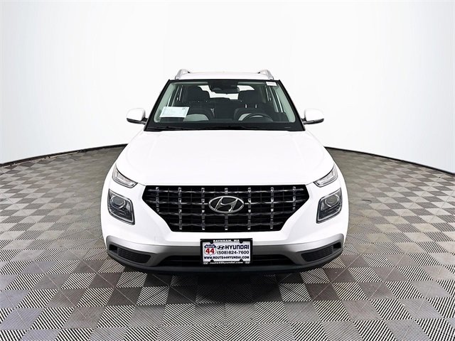 New 2025 Hyundai Venue SEL image 11