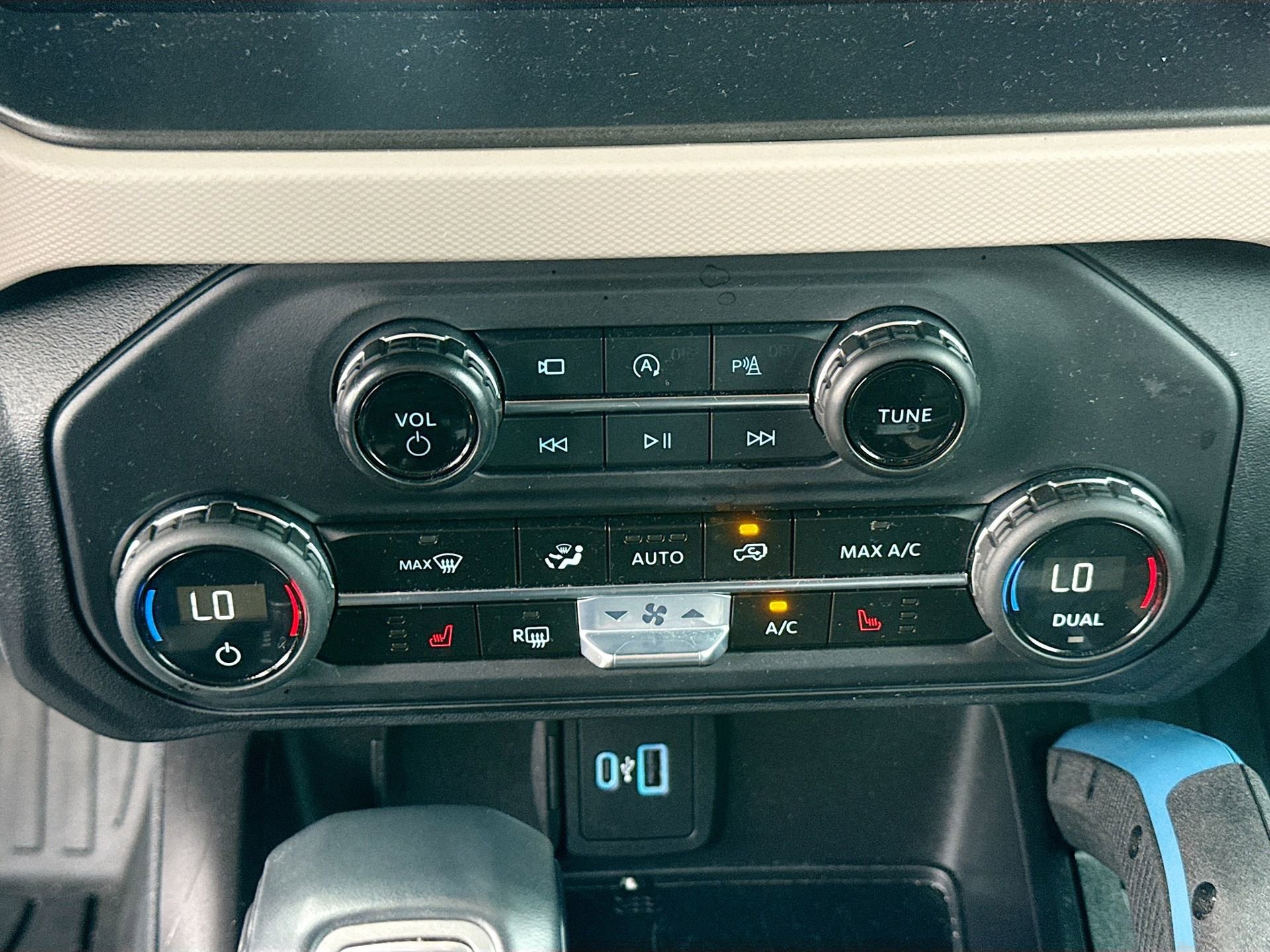 Certified 2023 Ford Bronco Wildtrak image 20