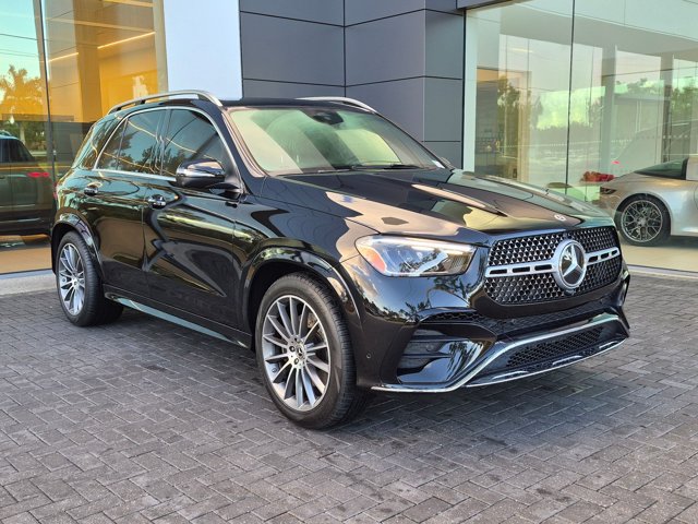 Used 2026 Mercedes-Benz GLE 580 4MATIC image 3