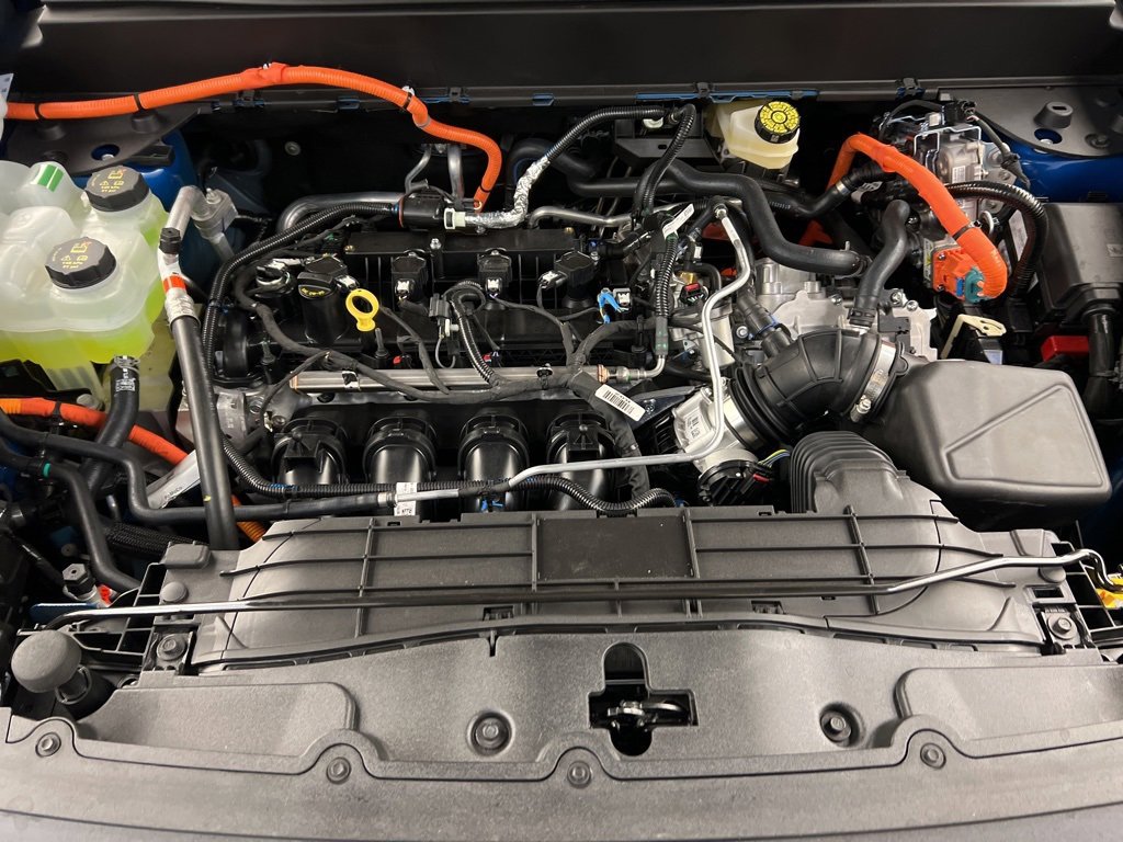 New 2025 Ford Maverick XLT w/ Equipment Group 301A image 34