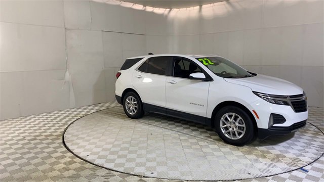 Used 2022 Chevrolet Equinox LT image 2