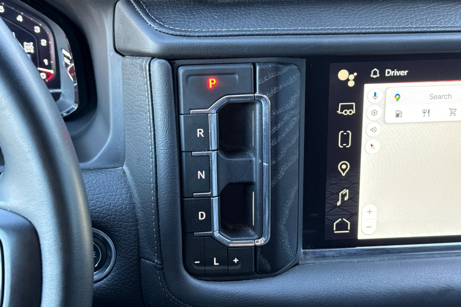 Used 2023 GMC Yukon Denali image 28