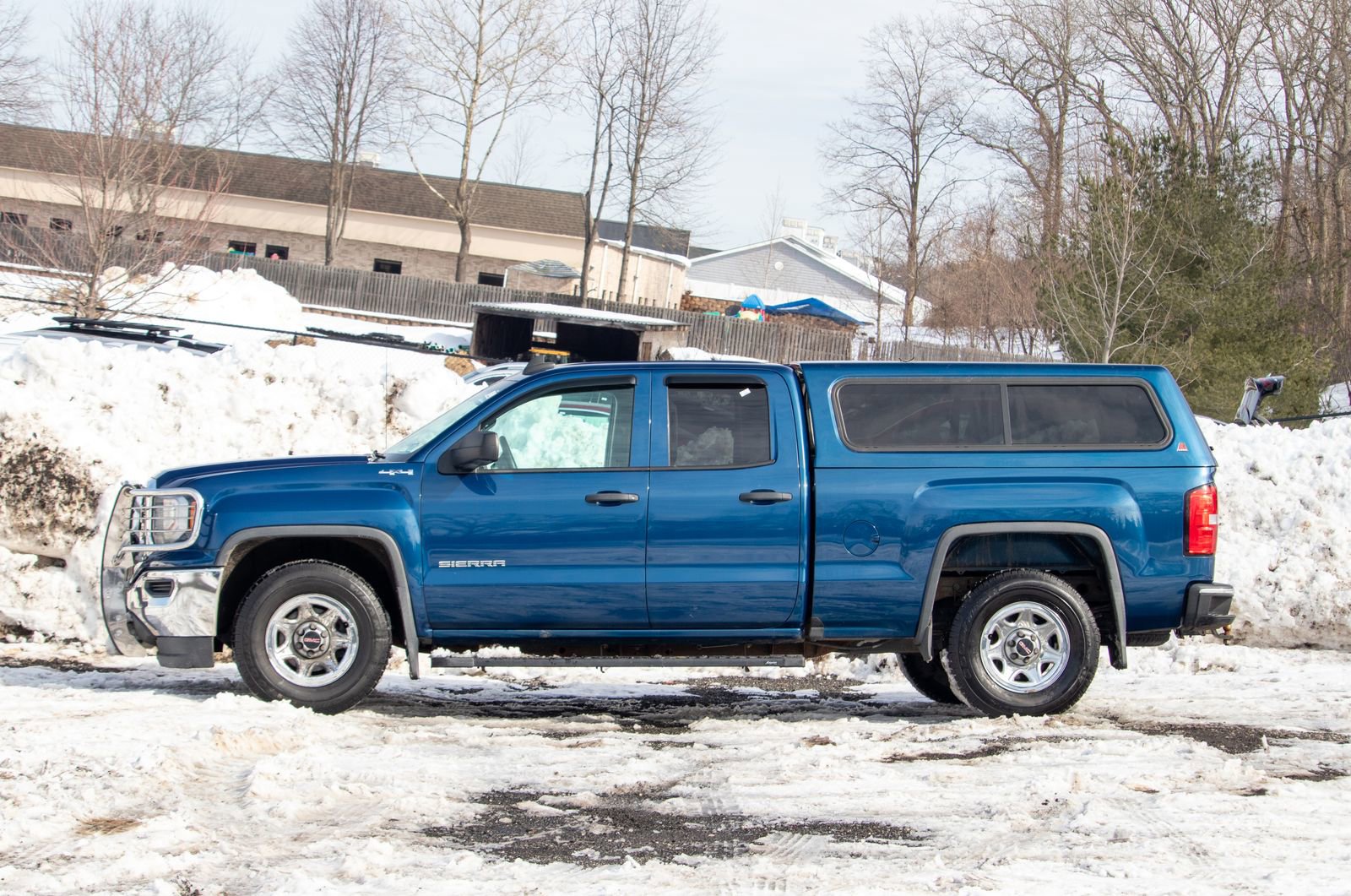 Used 2016 GMC Sierra 1500 4x4 Double Cab w/ Sierra Convenience Package image 4