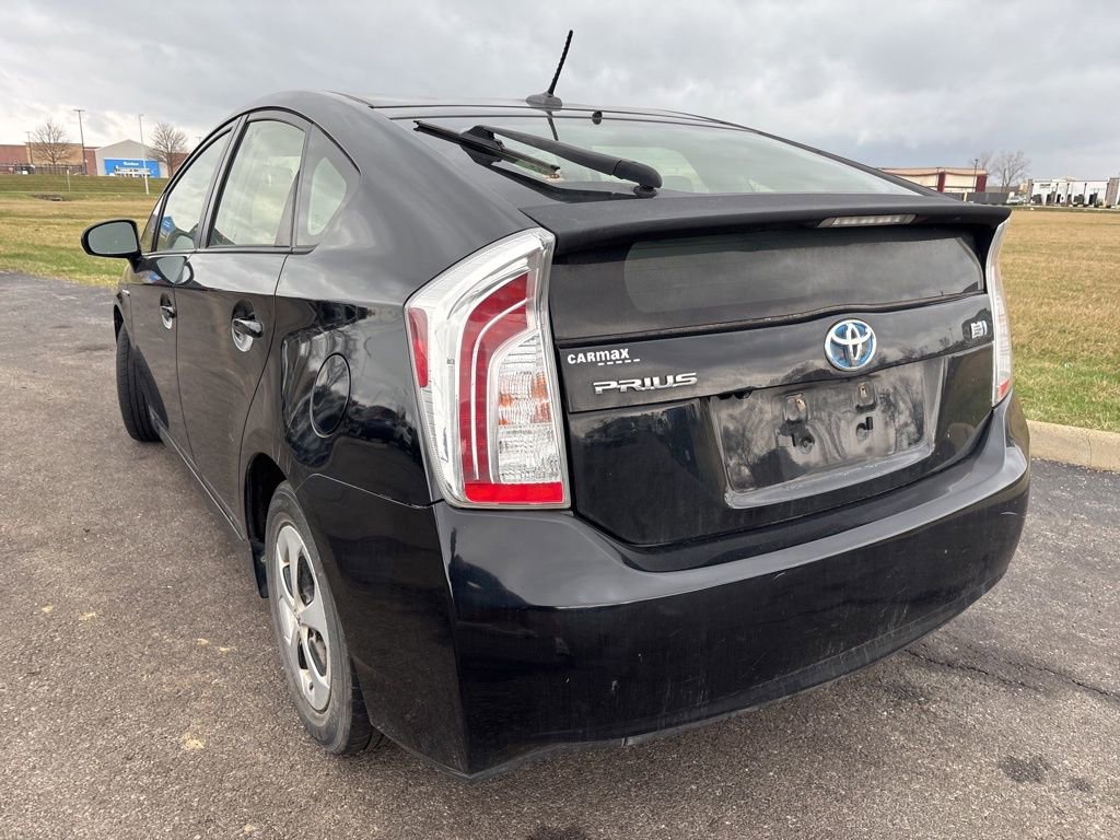 Used 2015 Toyota Prius Three image 7