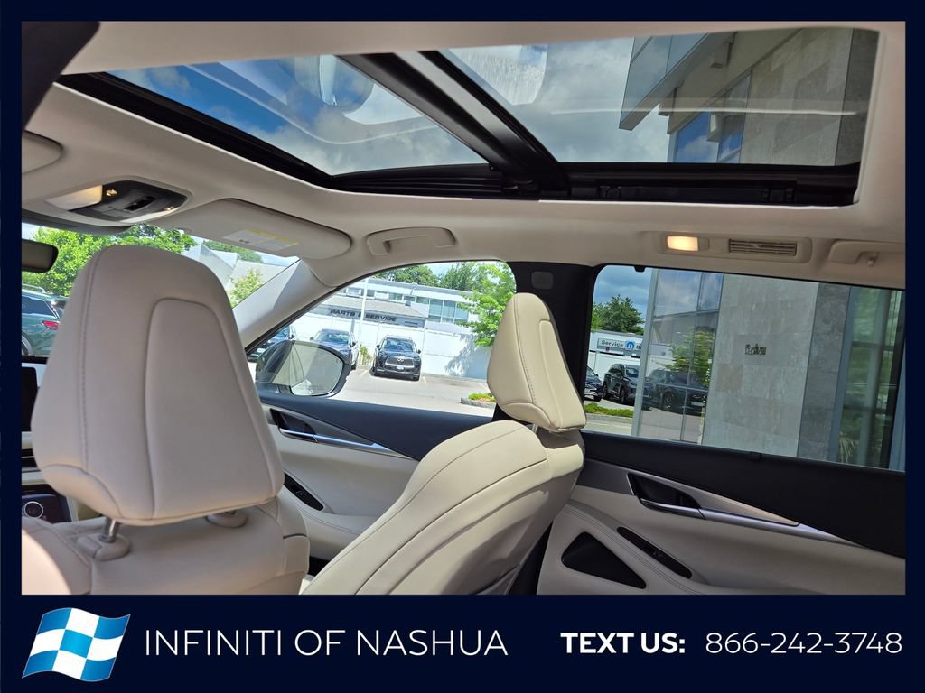 Certified 2023 INFINITI QX60 Luxe w/ Cargo Package AWD/4WD image 11