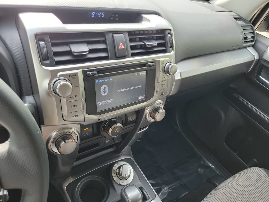 Used 2016 Toyota 4Runner SR5 AWD/4WD image 14