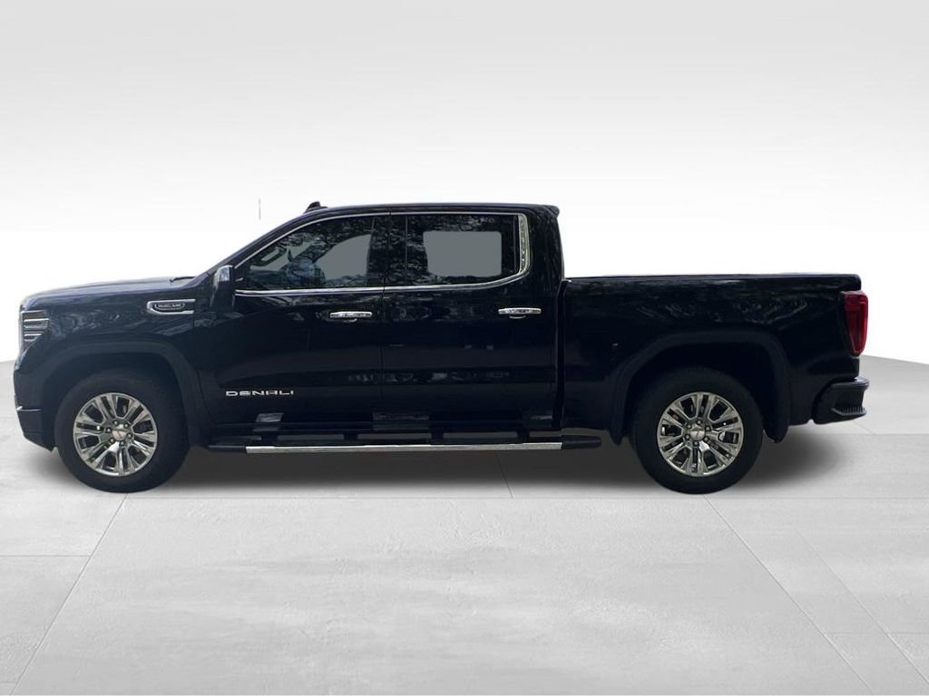 Used 2024 GMC Sierra 1500 Denali AWD/4WD image 7