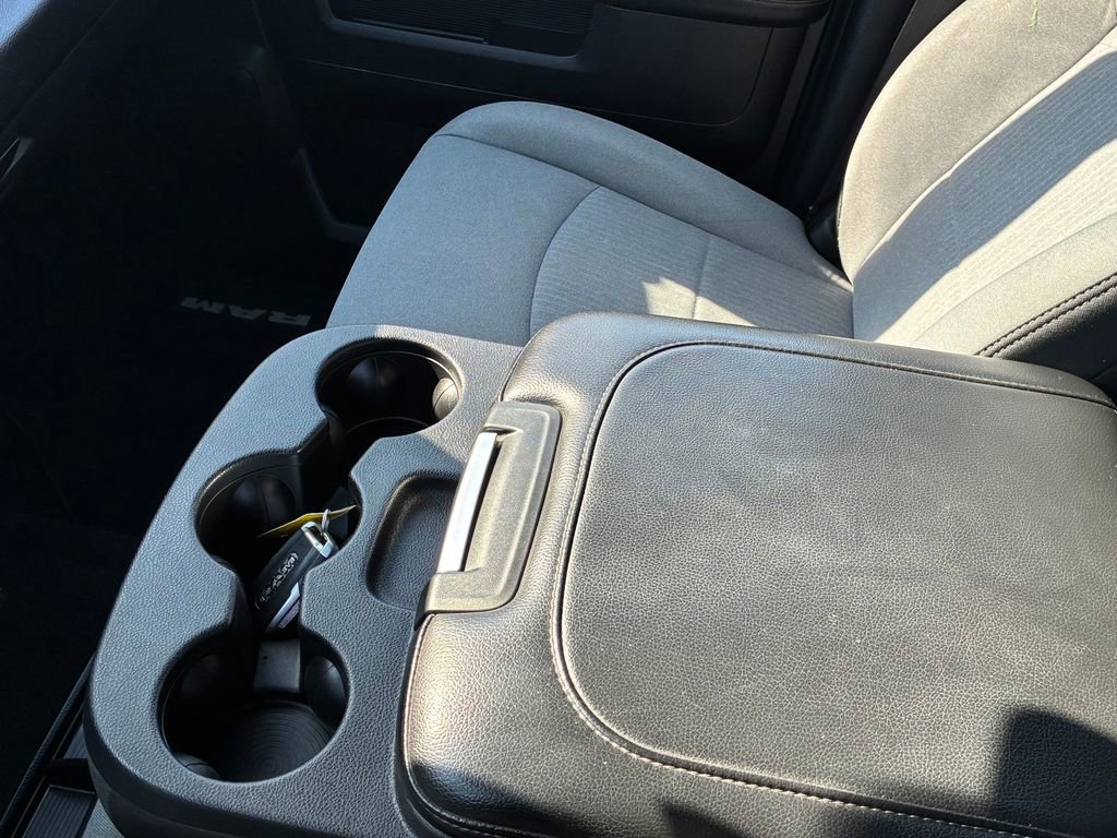 Used 2021 RAM 2500 Big Horn image 26