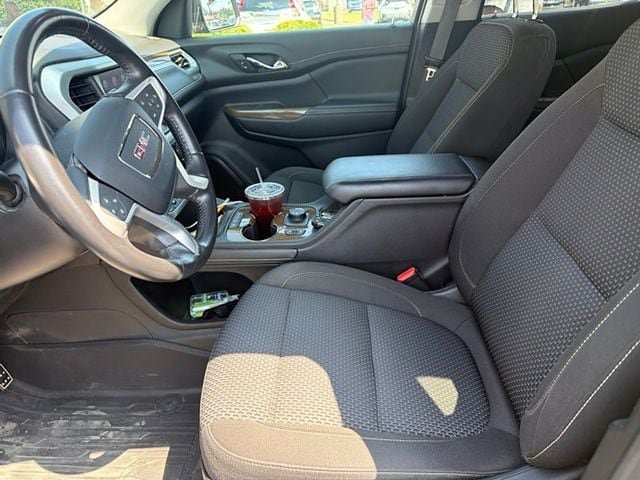 Used 2020 GMC Acadia SLE w/ Driver Convenience Package AWD/4WD image 5