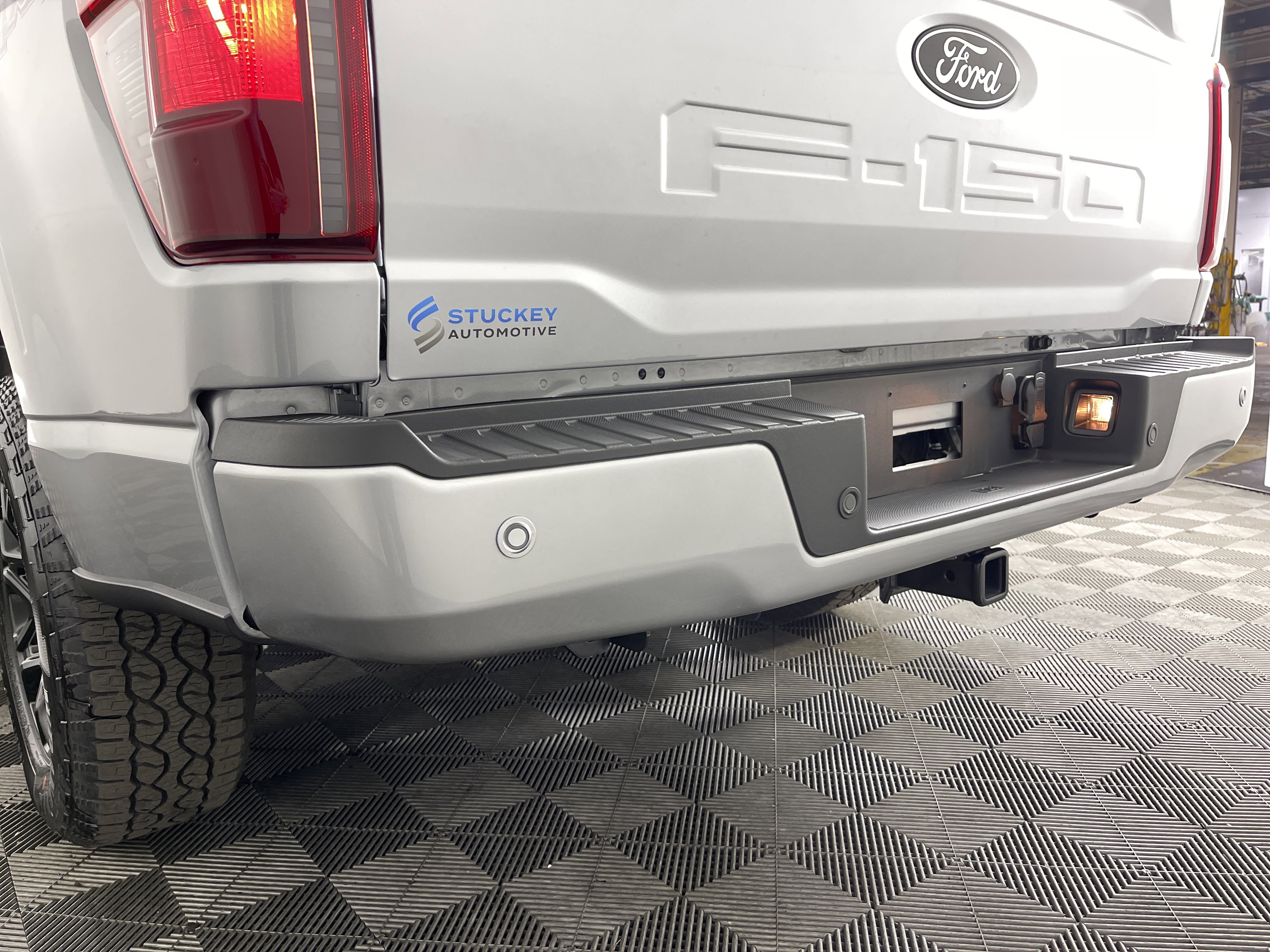 Used 2025 Ford F150 XLT w/ Equipment Group 302A MID image 6