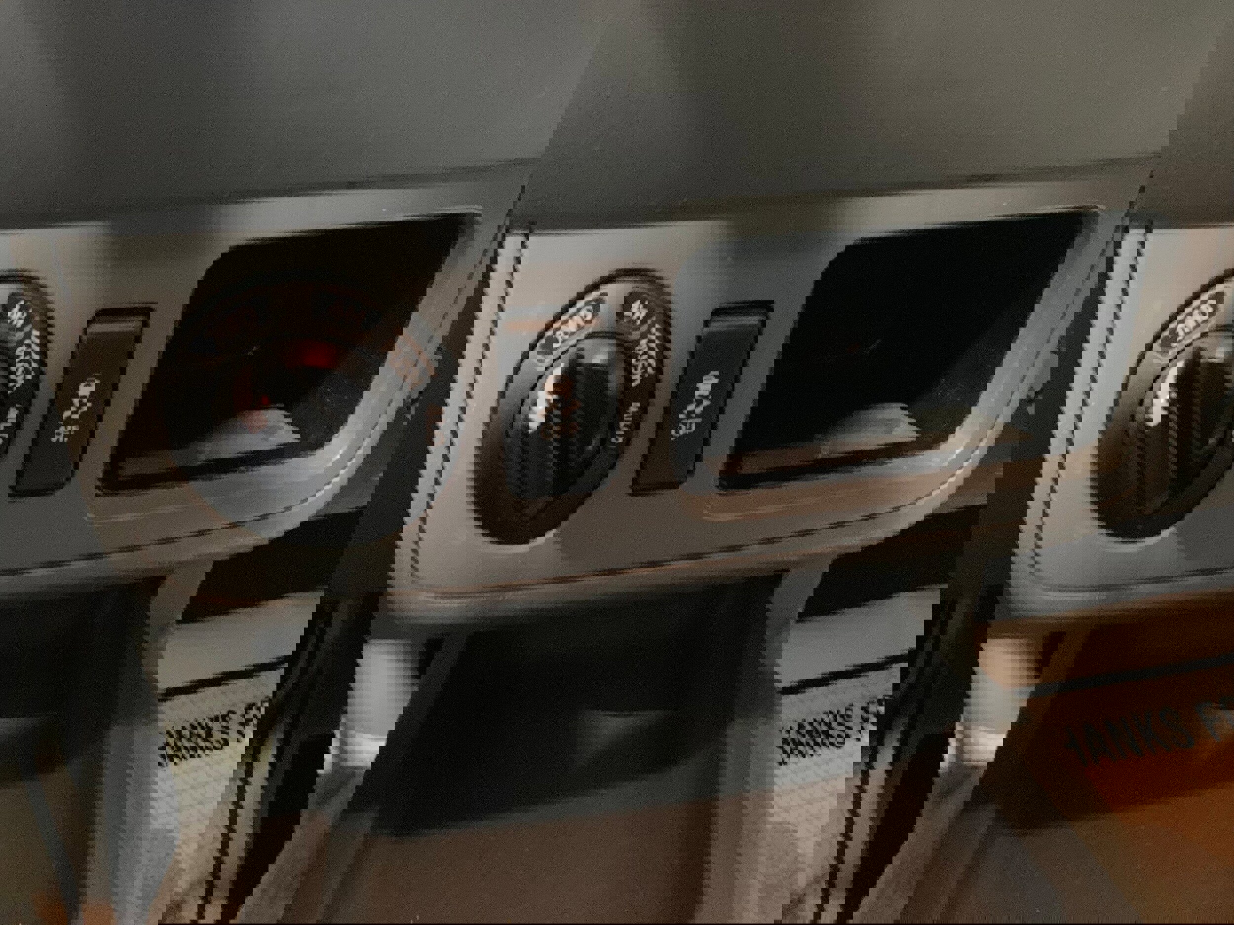 Used 2015 Nissan Frontier SV image 29