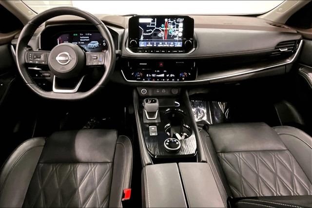 Used 2023 Nissan Rogue Platinum w/ Platinum Premium Package AWD/4WD image 18