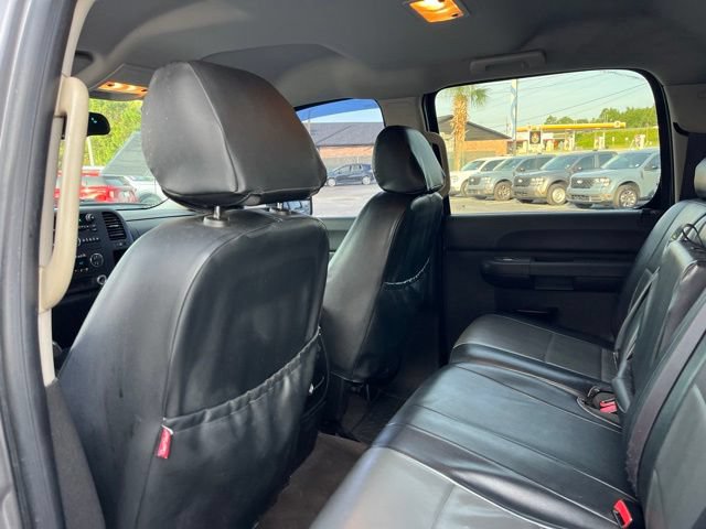 Used 2008 Chevrolet Silverado 3500 4x4 Crew Cab image 11