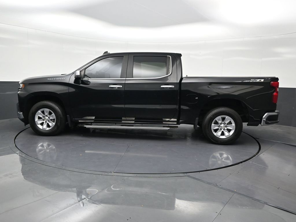 Used 2020 Chevrolet Silverado 1500 LT RWD image 2