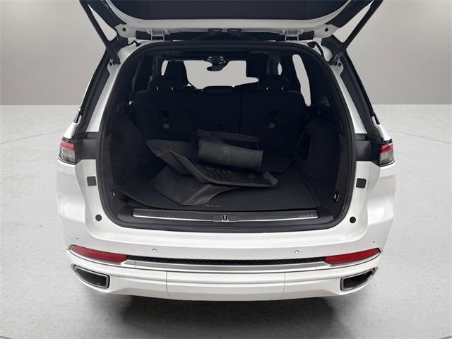 Used 2022 Jeep Grand Cherokee Summit image 24