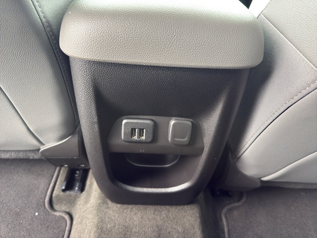 Used 2015 Chevrolet Colorado LT w/ Luxury Package image 31