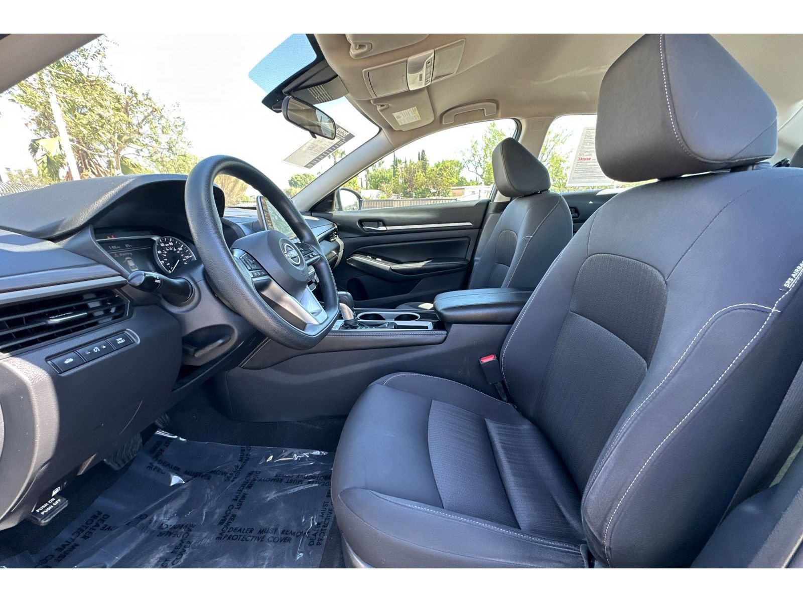 Used 2023 Nissan Altima 2.5 SV FWD image 10
