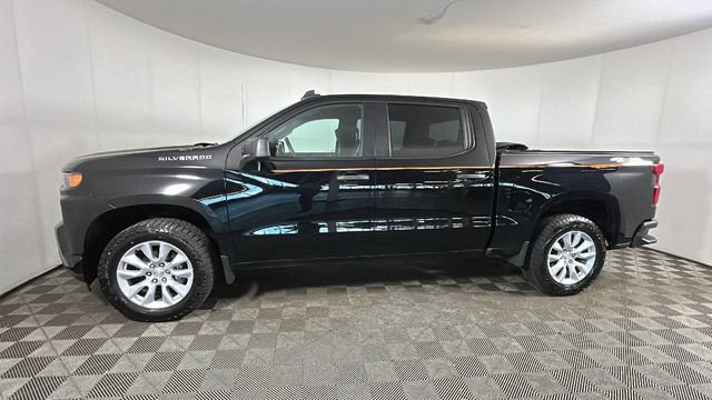 Used 2020 Chevrolet Silverado 1500 Custom w/ Custom Value Package AWD/4WD image 5
