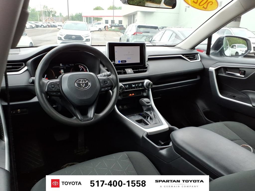 Used 2024 Toyota RAV4 XLE FWD image 13
