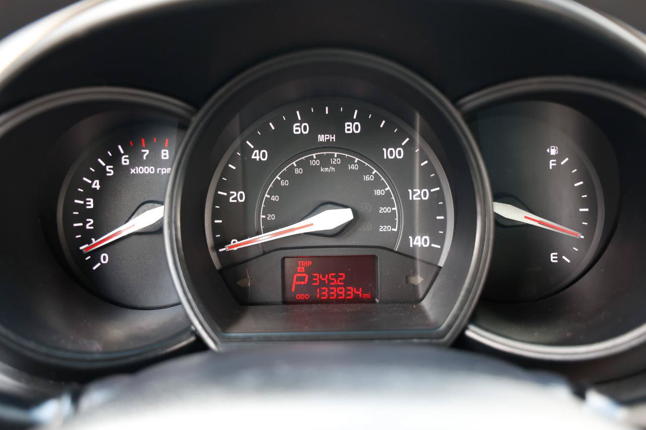 Used 2013 Kia Rio LX w/ PWR Pkg FWD image 27
