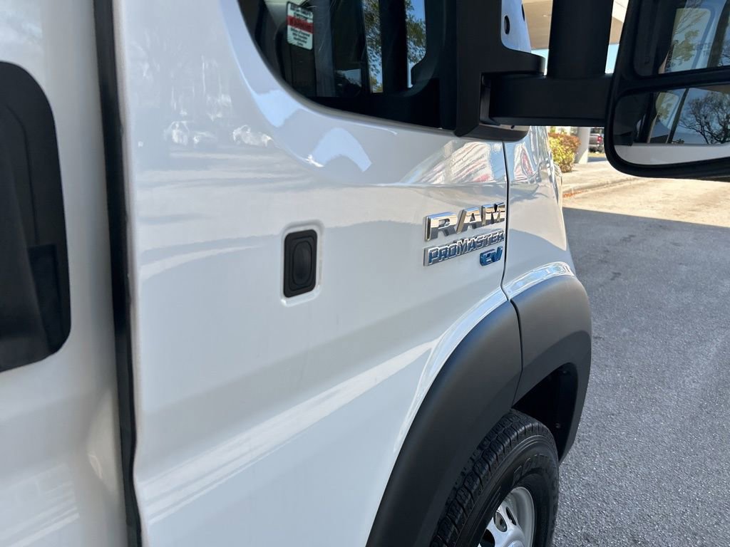 Used 2024 RAM ProMaster 3500 w/ Delivery Van Package image 19