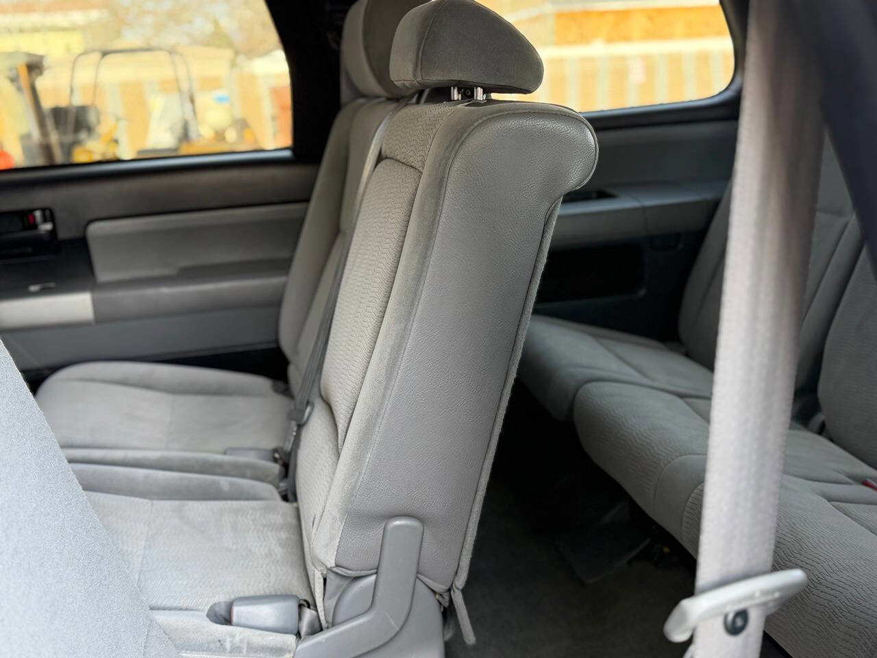 Used 2008 Toyota Sequoia SR5 image 35