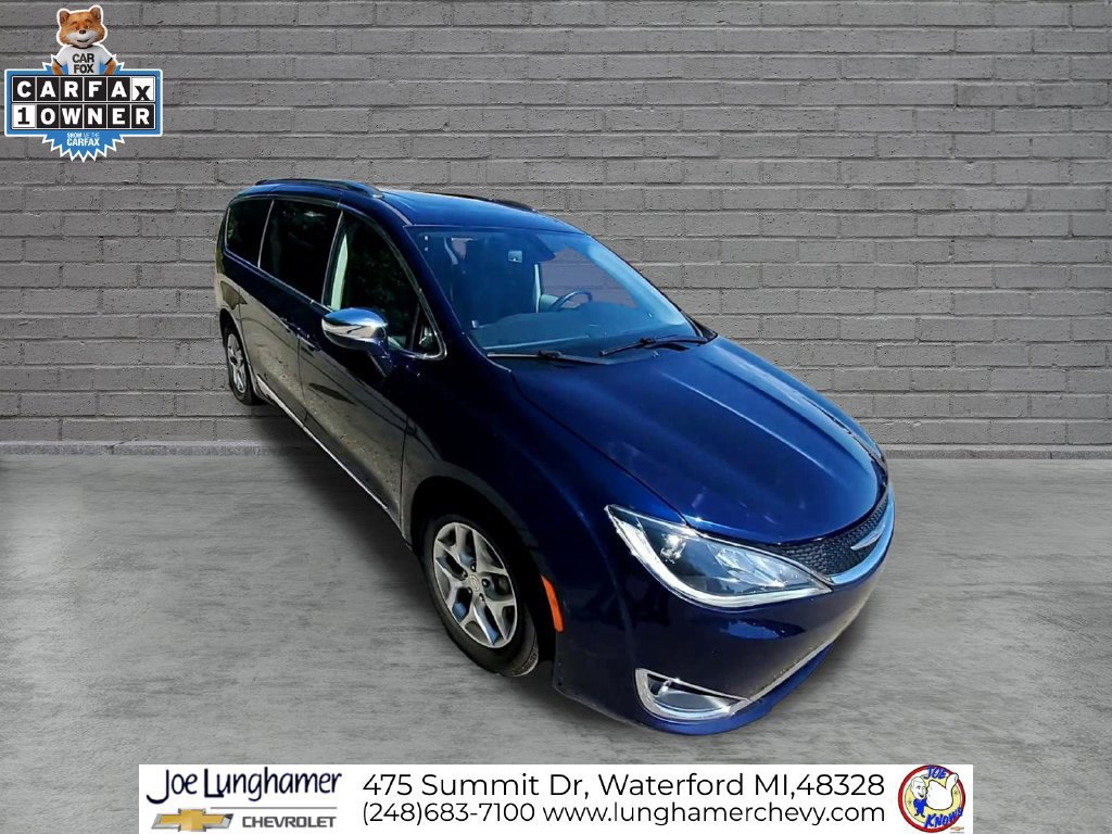 Used 2020 Chrysler Pacifica Limited FWD image 2