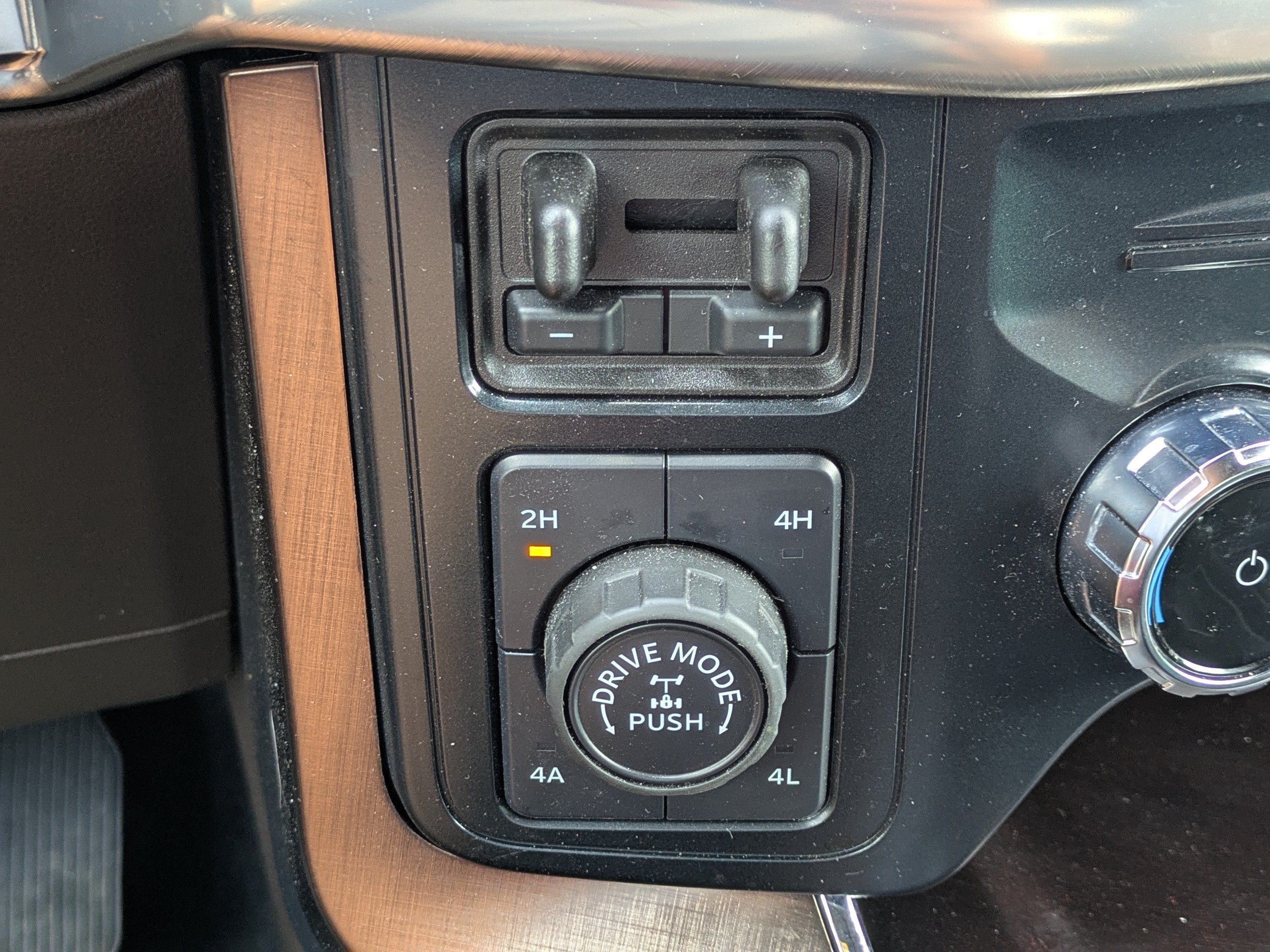 Used 2025 Ford F150 King Ranch AWD/4WD image 27